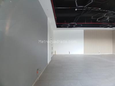 Retail space for rent in CERRITOS, Pereira