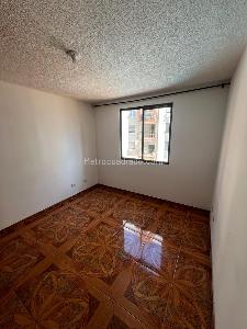 Apartamento de 3 alcobas en venta en Pinares De San Martin, Pereira, 77 m² · foto 3 de 8