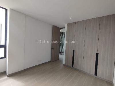 Apartamento de 2 alcobas en venta en Cerritos, Pereira, 94 m² · foto 4 de 9