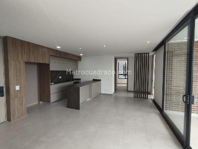 Apartamento de 2 alcobas en venta en Cerritos, Pereira, 94 m² · foto 2 de 9