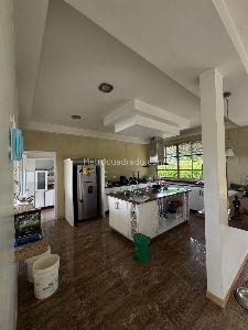 Casa de 4 alcobas en venta en Cerritos, Pereira, 700 m² · foto 4 de 12