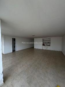 Casa de 4 alcobas en venta en Cerritos, Pereira, 700 m² · foto 3 de 12