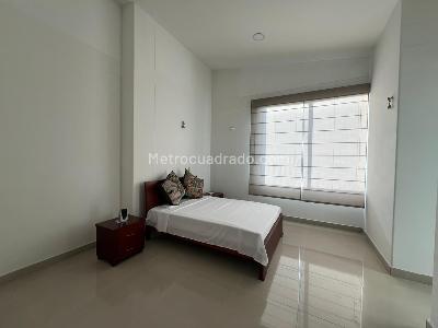 Apartamento en venta en Pinares, Pereira · foto 10 de 14