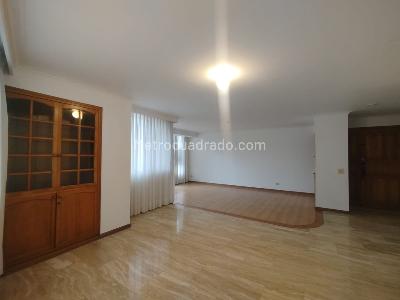 Apartamento en venta en Alamos, Pereira · foto 3 de 8