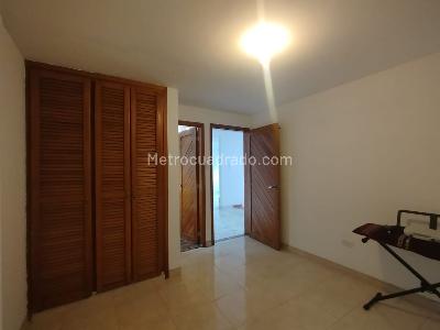 Apartamento en venta en Alamos, Pereira · foto 12 de 13