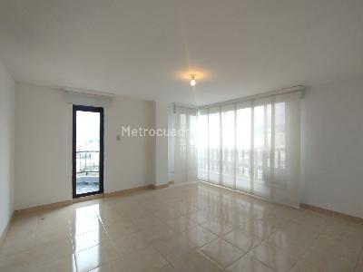 Apartamento en venta en Alamos, Pereira · foto 3 de 13
