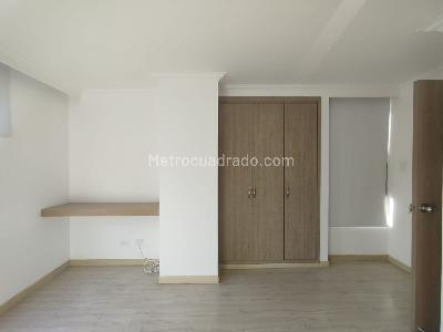 Apartaestudio en venta en Pinares, Pereira, 39 m² · foto 5 de 8