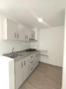 Apartaestudio en venta en Pinares, Pereira, 39 m² · foto 2 de 8