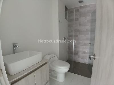 Apartamento en venta en Unicentro, Pereira · foto 5 de 8