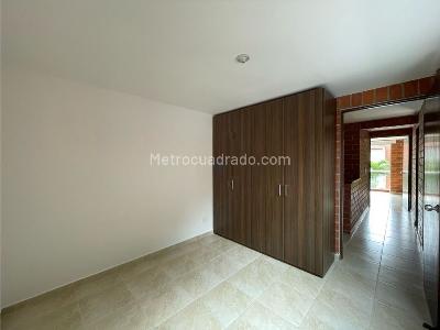 Casa en venta en Galicia, Pereira · foto 6 de 9