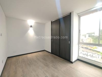 Apartamento en venta en Pinares, Pereira · foto 11 de 13