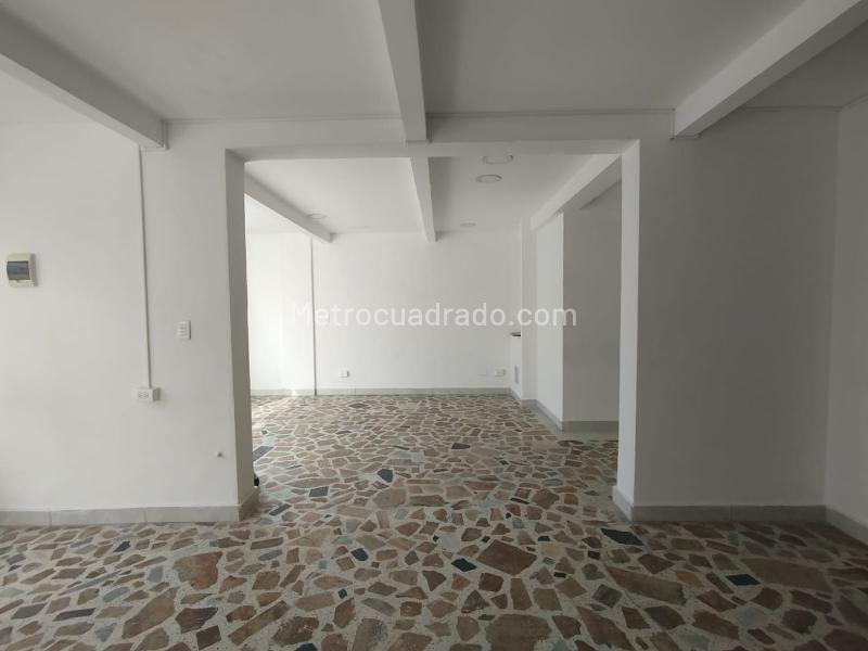Local Comercial en Arriendo, CIRCUNVALAR, Pereira - Więcej