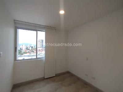 Apartamento en venta en Pinares, Pereira · foto 6 de 8