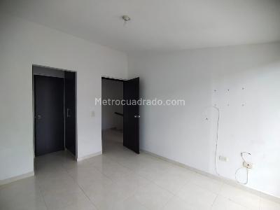 Casa en venta en Villa Verde, Pereira · foto 10 de 19