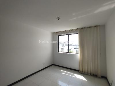 Casa en venta en Alamos, Pereira · foto 5 de 10