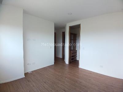 Apartamento en venta en Cerritos, Pereira · foto 9 de 16