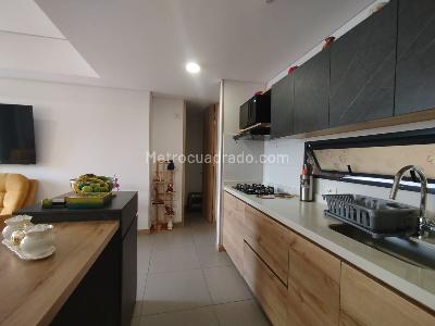 Apartamento en venta en Pinares, Pereira · foto 4 de 13