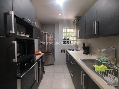 Casa de 4 alcobas en venta en Alamos, Pereira, 165 m² · foto 5 de 16