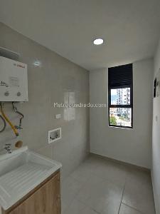 Apartamento en venta en Alamos, Pereira · foto 5 de 13