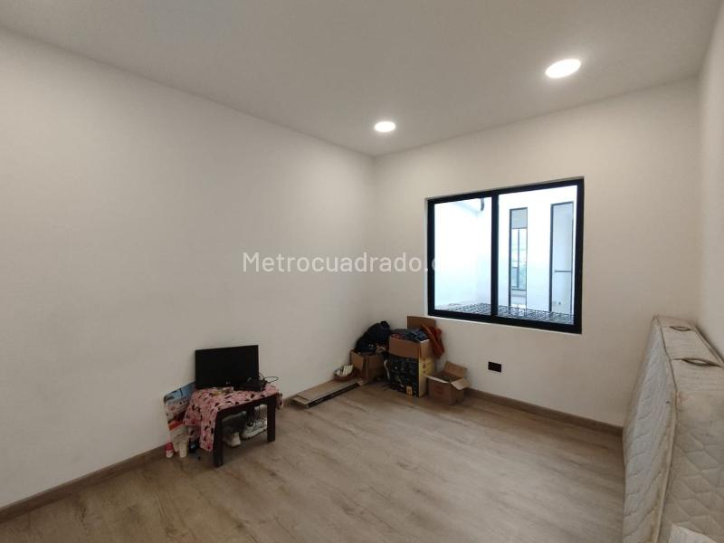 Local Comercial en Arriendo, AVENIDA 30 DE AGOSTO, Pereira - Widok 6