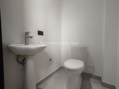 Casa de 4 alcobas en arriendo en 30 De Agosto, Pereira, 402 m² · foto 13 de 14