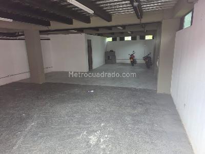 Casa de 4 alcobas en arriendo en 30 De Agosto, Pereira, 402 m² · foto 10 de 14