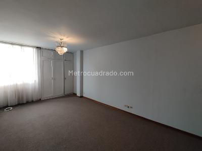 Apartamento en venta en Centro, Pereira · foto 13 de 19