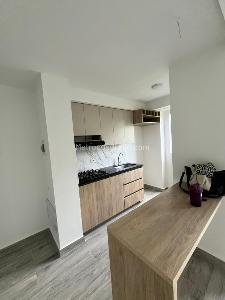 Apartamento en arriendo en El Poblado Eta I, Pereira · foto 5 de 12
