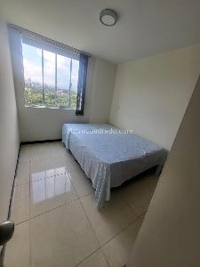 Apartamento de 3 alcobas en venta en El Poblado Eta Ii, Pereira, 64 m² · foto 11 de 13