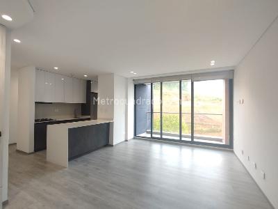 Apartamento de 3 alcobas en venta en Pinares Alto, Pereira, 100 m² · foto 5 de 16