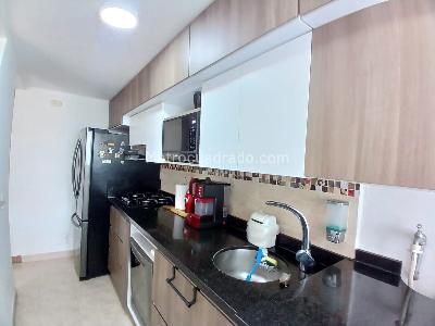 Apartamento de 3 alcobas en venta en Cr Bosque De Cantabria, Pereira, 70 m² · foto 6 de 12