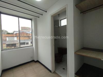 Apartamento en venta en Centenario, Pereira · foto 8 de 14