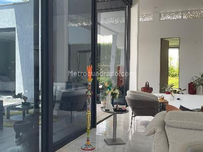 Casa de 3 alcobas en venta en Cerritos, Pereira, 430 m² · foto 3 de 18