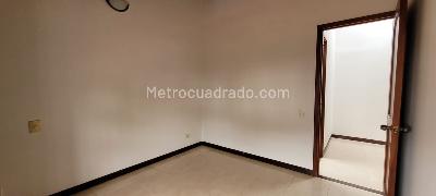 Casa de 3 alcobas en arriendo en Canaan, Pereira, 150 m² · foto 10 de 15