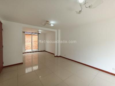 Casa en venta en Belmonte, Pereira · foto 4 de 17