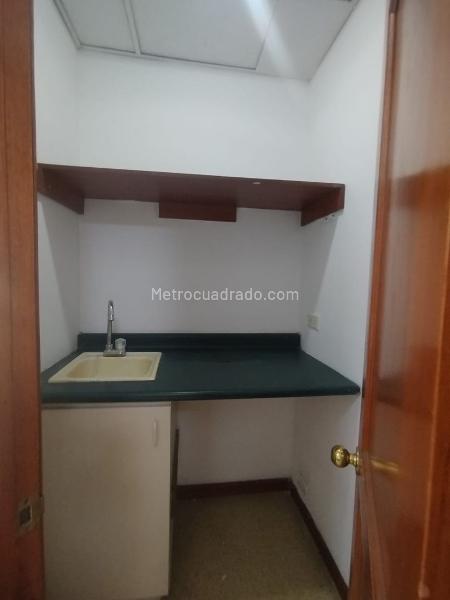 Oficina en Arriendo, CENTRO, Pereira - Más
