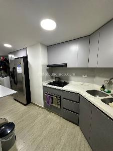 Apartamento en venta en Alamos, Pereira · foto 2 de 14