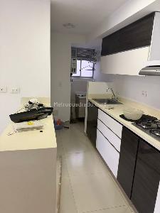 Apartamento en venta en Ciudad Jardin, Pereira · foto 4 de 14