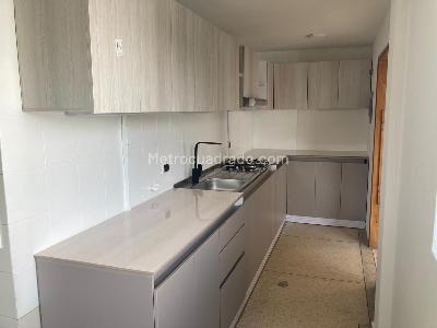 Casa en venta en Alamos, Pereira · foto 2 de 17