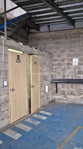 Bodega en Arriendo, La Romelia, Dosquebradas - Más