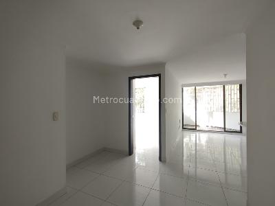 Apartaestudio en venta en Pinares, Pereira, 48 m² · foto 3 de 15