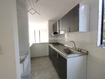 Apartaestudio en venta en Pinares, Pereira, 48 m² · foto 6 de 15