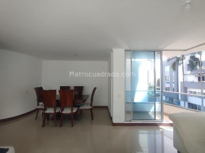 Apartamento en venta en Pinares, Pereira · foto 2 de 20