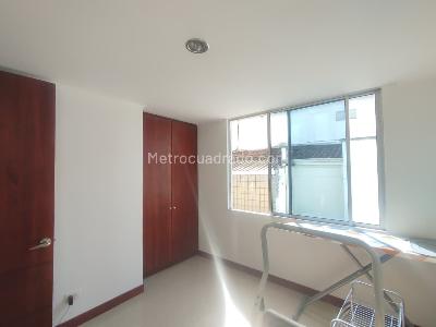 Apartamento en venta en Pinares, Pereira · foto 14 de 20