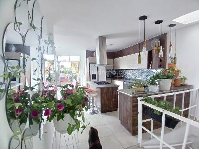 Apartamento en venta en Centro, Pereira · foto 3 de 18