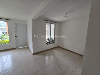 Casa en venta en Galicia, Pereira · foto 2 de 12
