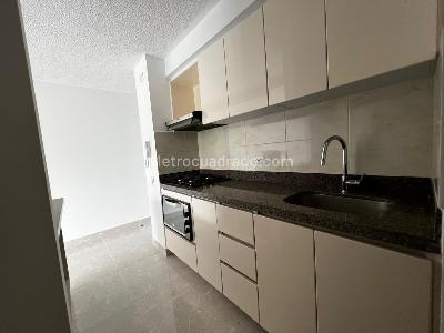 Apartamento en venta en El Poblado, Pereira · foto 4 de 10