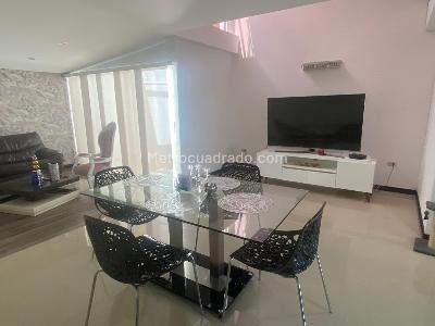 Casa en venta en Unicentro, Pereira · foto 2 de 18