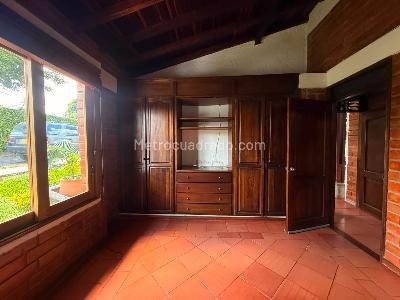 Casa de 3 alcobas en arriendo en Morelia, Pereira, 300 m² · foto 13 de 20