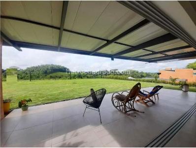 Casa en venta en Pueblito Cafetero, Pereira · foto 2 de 20